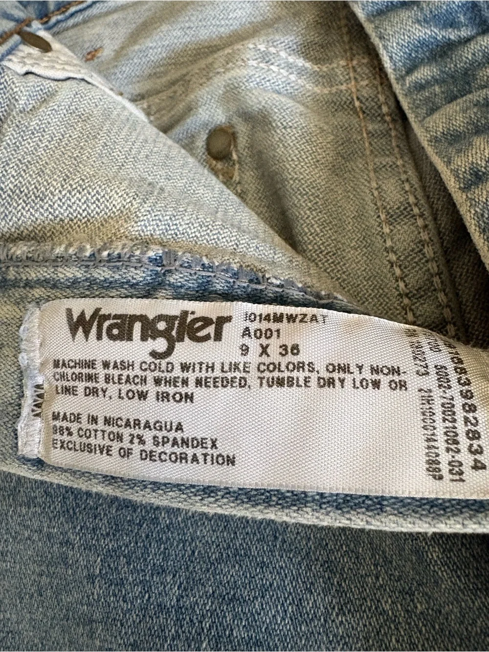 2/$29 Wrangler Women's Cowboy Cut Slim Fit Jean 9 x 36 - Picture 5 of 10
